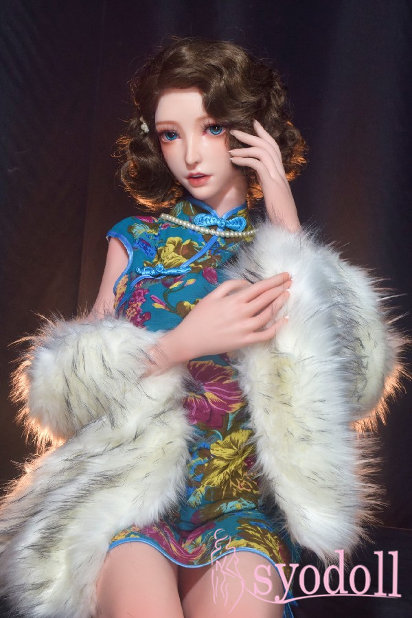 Silikon liebespuppen Dolls